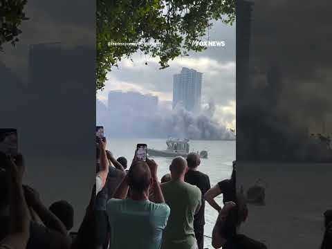 LANDMARK LEVELED: Iconic Miami building demolished #foxnews #news #shorts #miami #hotel