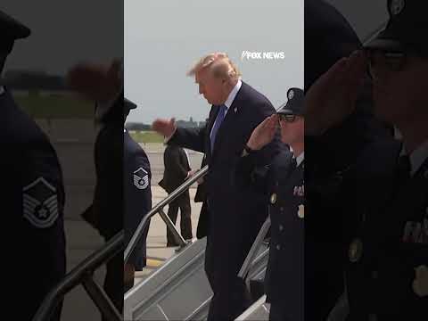 NEW: Trump departs AF1 without stopping for questions  #foxnews #news #us #fox