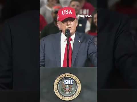 Trump BRUTALLY mocks heckler who tried to disrupt rally #shorts #foxnews #trump